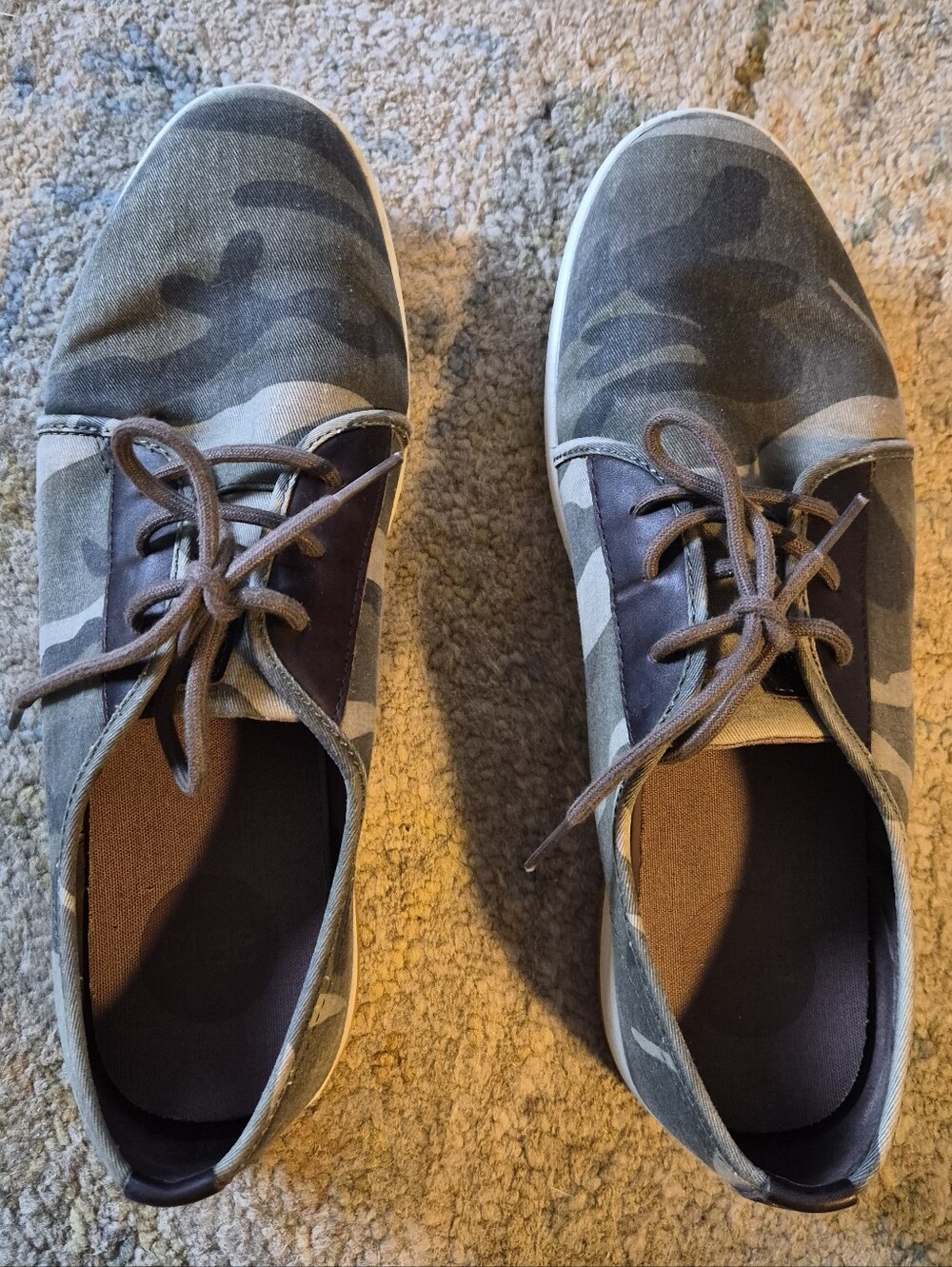 Clae Carter Camo Canvas Sneakers Men’s US 12 Casual Lace Up Shoes